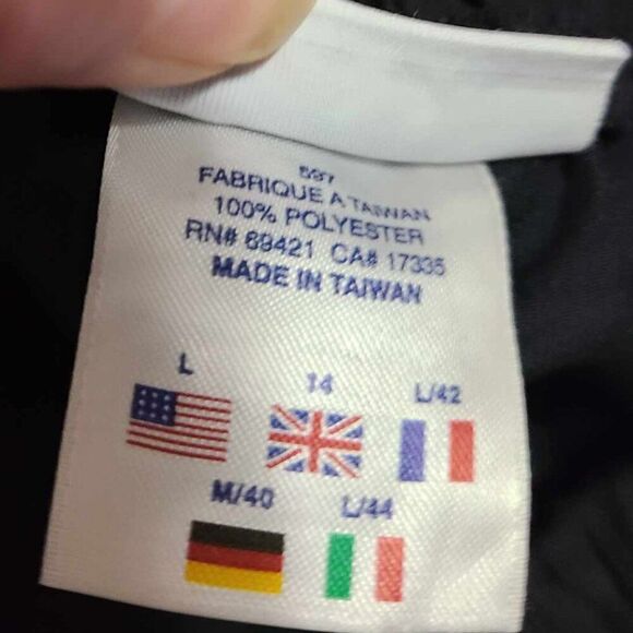 Reebok Black Tennis Shorts with White Stripe Accent size Large - Picture 7 of 8